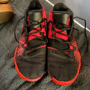 Kyrie Flytrap EP ‘Red Orbit’